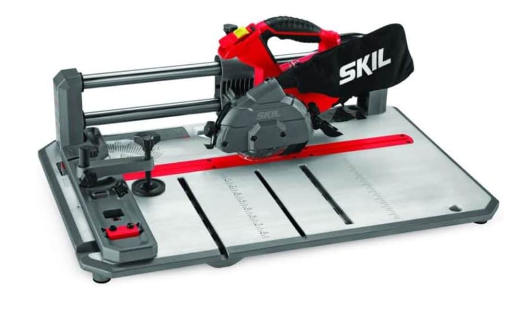 Best saw for cutting laminate floor